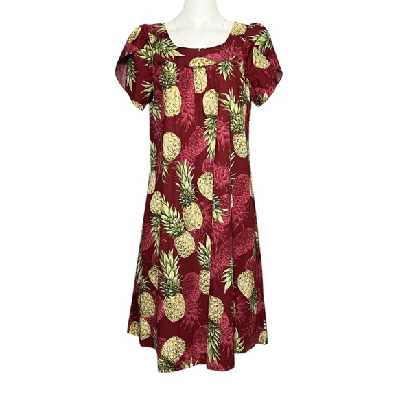 Royal Creations Hawaiian Style Women's M Red Pineapple Midi Dress Made in Hawaii - Picture 1 of 6